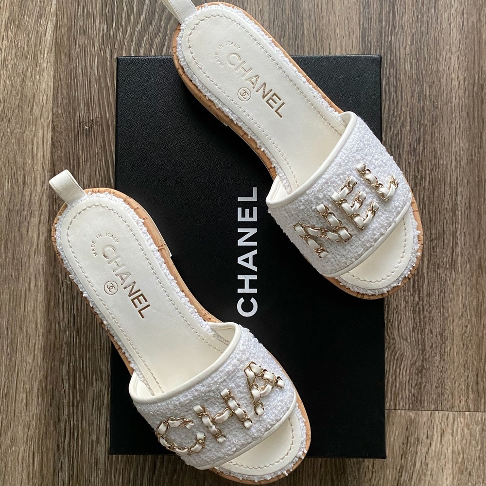 Chanel Chain Slide